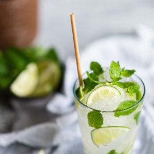 Entrepreneurs team up to make plastic straws a thing of the past Entrepreneurs team up to make plastic straws a thing of the past